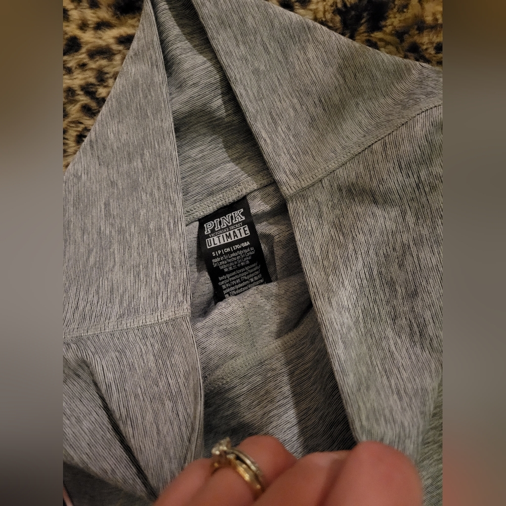 Ultimate leggings Victoria's secret - Picture 4 of 6